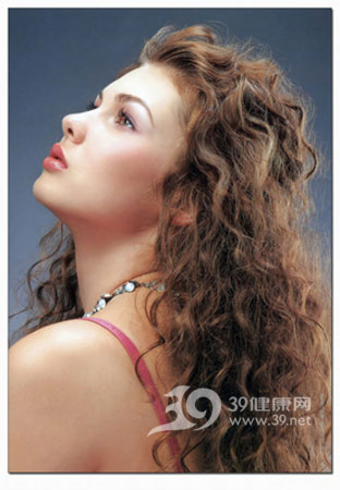 烫发后该怎样护理? 烫发后该怎样护理?