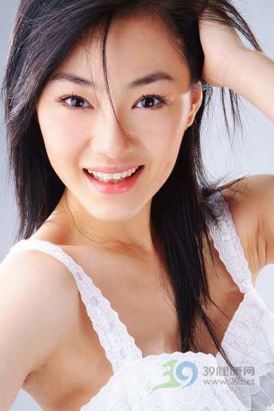 女人30如何保湿更有效 女人30如何保湿更有效