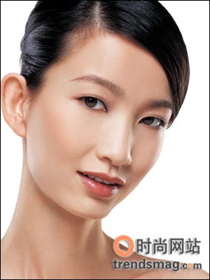 彩妆藏起你年龄的秘密 彩妆藏起你年龄的秘密