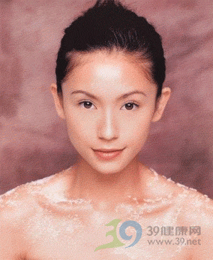 小心 居家自练普拉提易伤身!