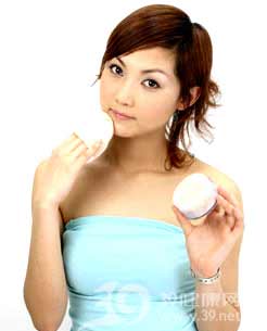 防脱妆 让你变成不出油的美妆MM 防脱妆 让你变成不出油的美妆MM