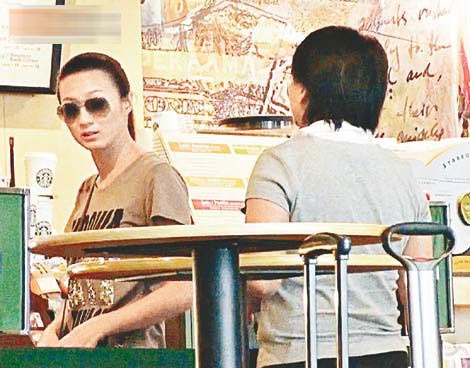 姚嘉妮与林祖辉造人成功 怀孕3月停工休息 姚嘉妮与林祖辉造人成功 怀孕3月停工休息