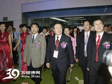 第43届全国新特药品交易会正式开幕