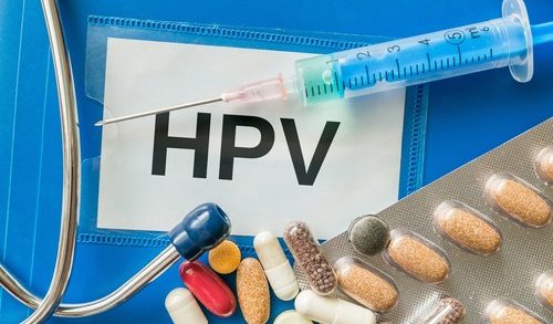 英国百万负翁枪杀妻女烧别墅(图) 英国百万负翁枪杀妻女烧别墅(图)
