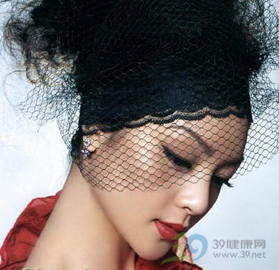 如何改变多油缺水肌肤 如何改变多油缺水肌肤