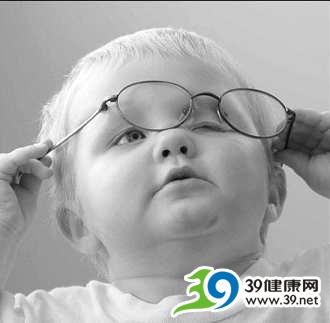 过半青少年成“小眼镜”,“电视眼”是罪魁祸首!