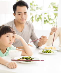令侧腰脂肪消失无踪(图) 令侧腰脂肪消失无踪(图)
