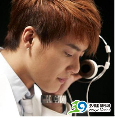 奇招:听音乐减肥 奇招:听音乐减肥