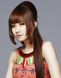 Selina明日病床庆生 俞灏明是否手术下周定 Selina明日病床庆生 俞灏明是否手术下周定