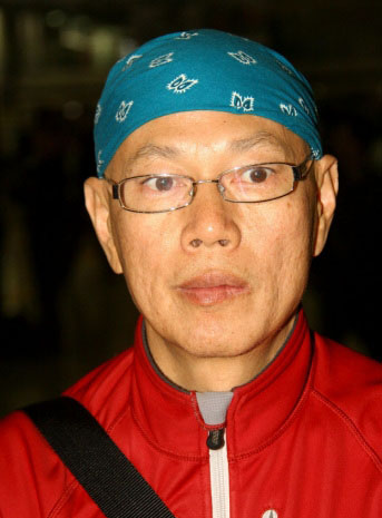 罗家英患“贝尔氏麻w症” 神经线感染致嘴歪 罗家英患“贝尔氏麻w症” 神经线感染致嘴歪