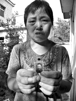 河南商城多人被蜱虫咬死 当地为维稳未公布疫情 河南商城多人被蜱虫咬死 当地为维稳未公布疫情