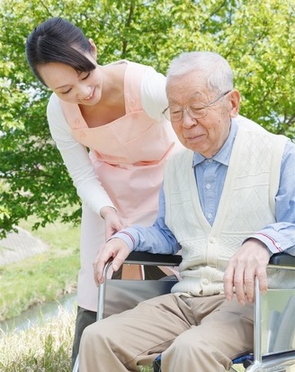肥胖男子因体重过重被要求自愿辞职(图) 肥胖男子因体重过重被要求自愿辞职(图)