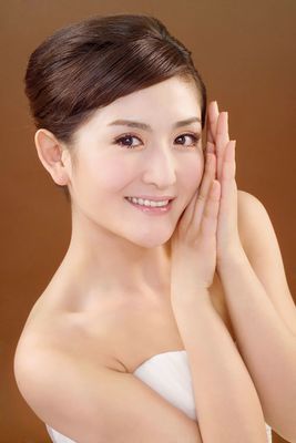 分享谢娜夏季甜蜜护肤心得