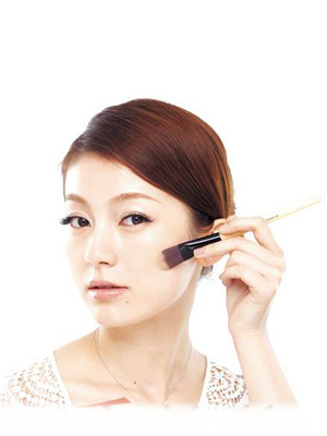 5个小秘招 熬夜后轻松上妆 5个小秘招 熬夜后轻松上妆
