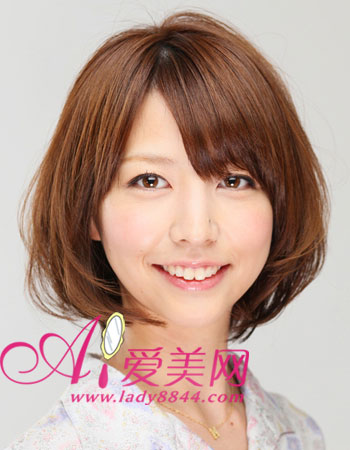魅力U型夹扎发 瞬间变身晚宴女王_美容