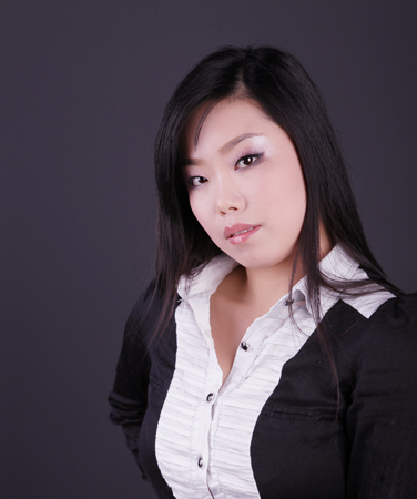 过新年选对妆容让你做最美的女人_美容