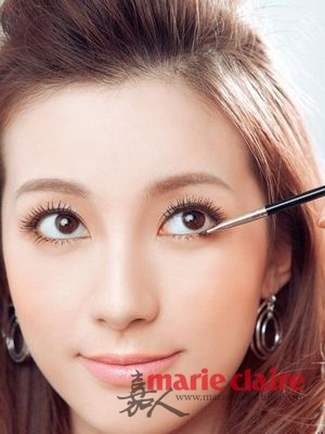 教你画经典甜美名媛妆容 凸显优雅气质 教你画经典甜美名媛妆容 凸显优雅气质