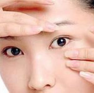 十大女星消除眼袋私密方大比拼_美容