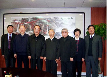 国家卫生部部长高强会见中国医药卫生事业发展基金会理事长王彦峰