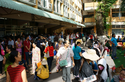 香港伊利沙伯医院据香港报道,香港伊利沙伯医院产房接连发生医疗事故.