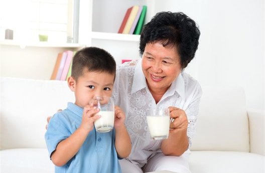 短剧牛奶阴影，探寻背后的真相与情感纠葛