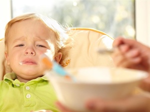 婴幼儿喂养不当的原因及表现有哪些