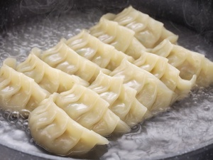 饺子没解冻能直接蒸吗怎么蒸