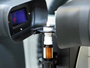 热点发布:广州强直类风湿医院成功实施Mako智慧机器人辅助全膝关节置换术