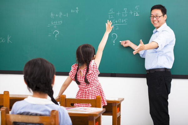 马上开学,怎么让孩子少生病?常做5个经络按摩就行!